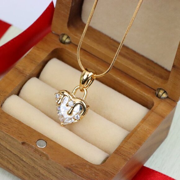 "Heart Drip White Pendant in Gold Finish Stylish Jewelry, XPPT1696 - Picture 10 of 13